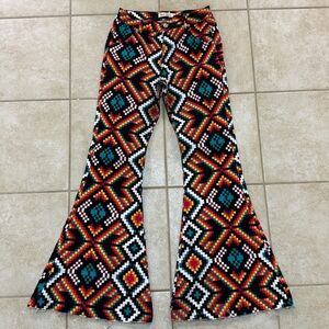Ranch Dressn Women Size 6 country super flares